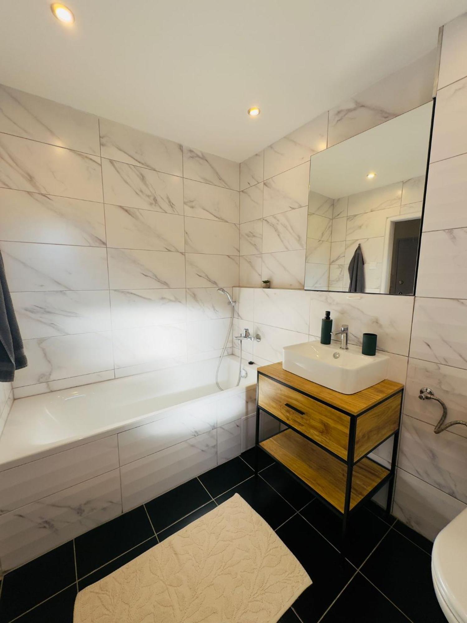 Apartment Yupa Kosice Luaran gambar